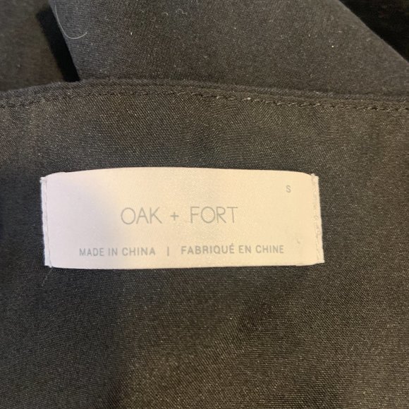 Oak & Fort Cropped Ruched Front Tank Blouse Black Size Small - Picture 7 of 8